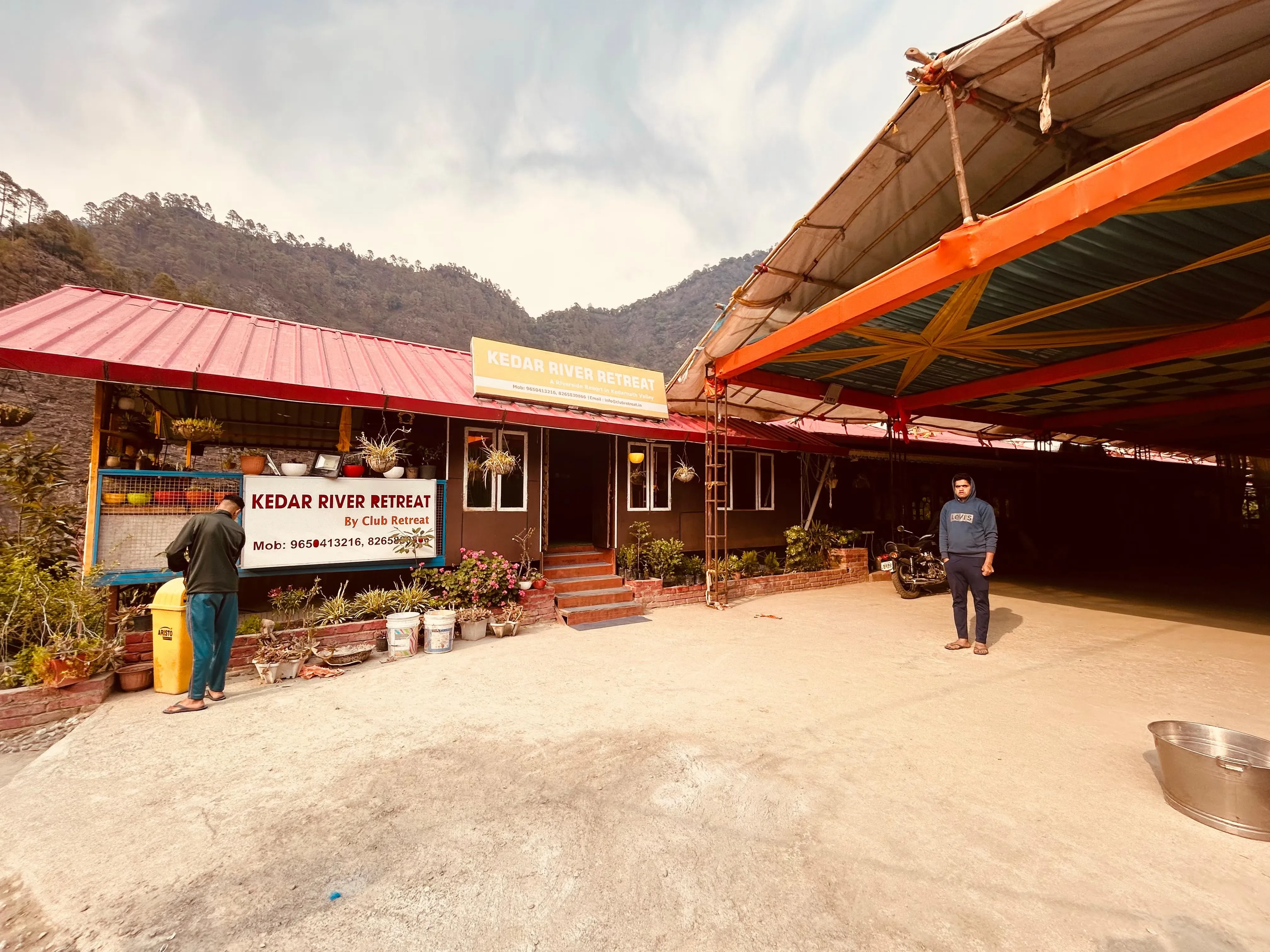 Kedar River Retreat Sitapur [Hotel Entrance]
