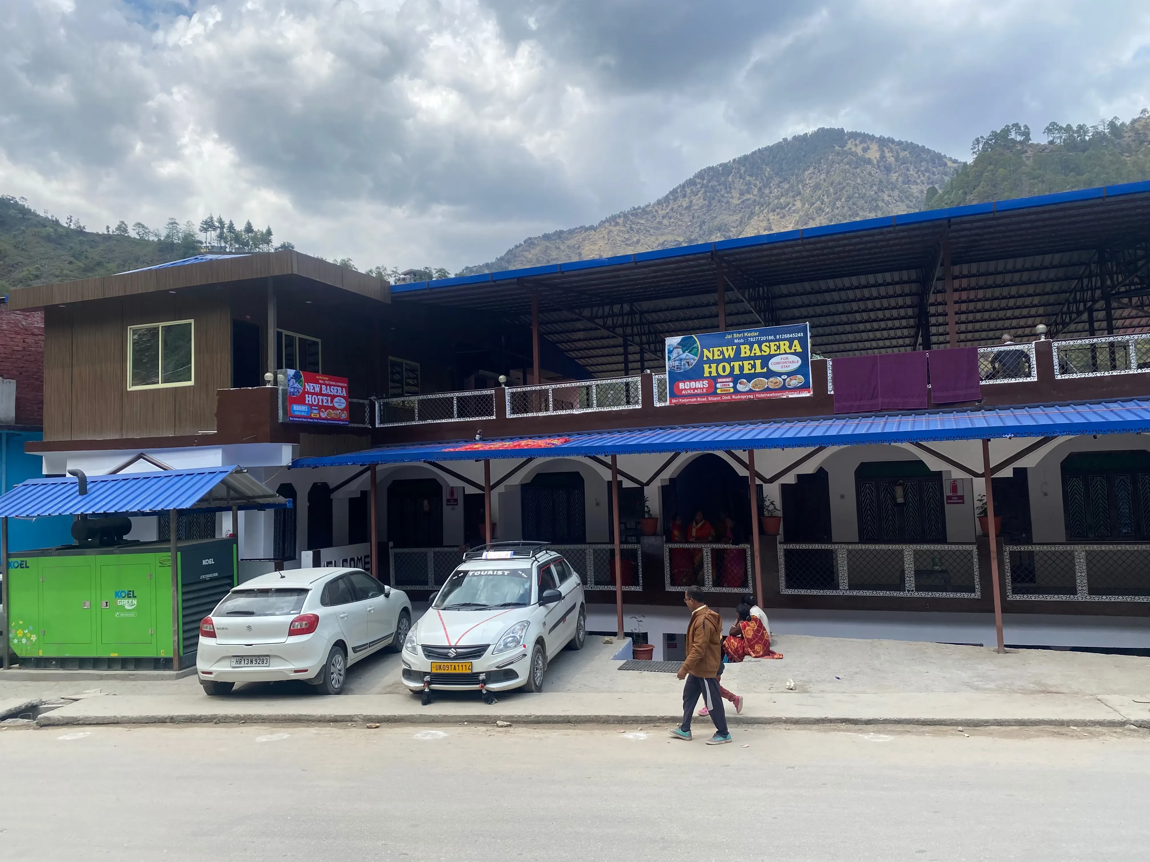 NEW BASERA HOTEL Sitapur [Hotel Front View]